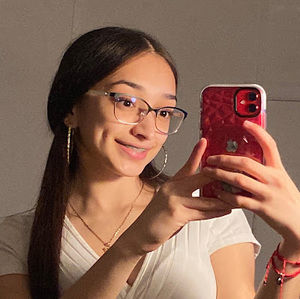 Meet your Posher, Lizeth